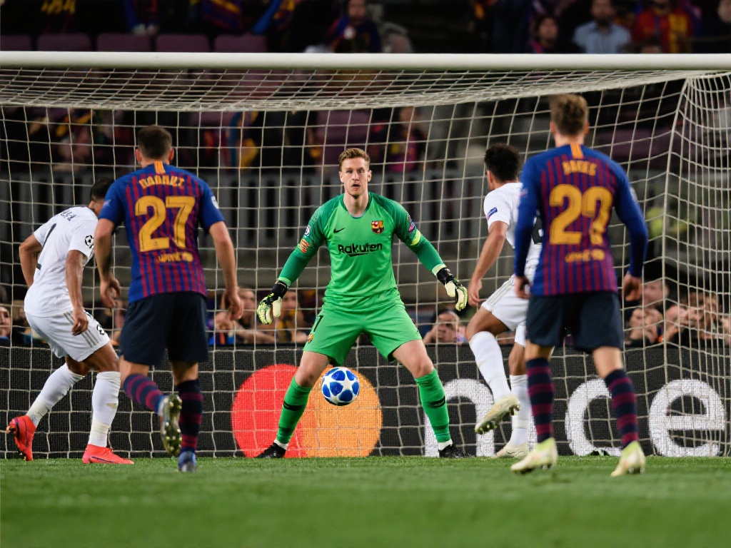 意媒：克洛普重视中场补强，利物浦将与尤文、国米、热刺竞争凯西