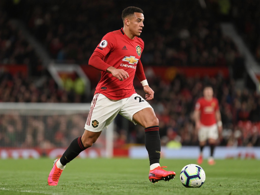 罗马主场迎战都灵：实力对比与比分预测，红狼有望全胜