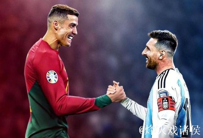 球迷大胆亮相!梅西印度见面会,一人穿C罗球衣穿梭看台 球迷大胆亮相!梅西印度见面会,一人穿C罗球衣穿梭看台